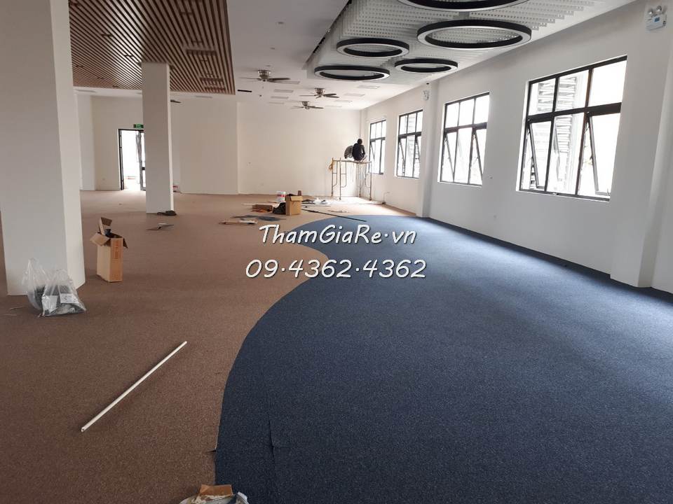 thi công Thảm tấm Nhật Bản Suminoe PX3000 trải văn phòng